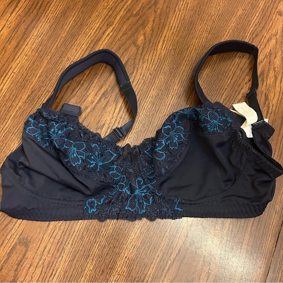 Curve Muse Lingerie NEW blue nylon lace padded wireless bra size 36 C - Picture 8 of 8